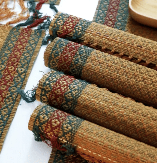 Handmade Dining Table Mats and Table Runner in Rust and Green (Set of 6/4) | Eco Friendly Tableware Sustainably Handwoven from Natural Grass - Image 2